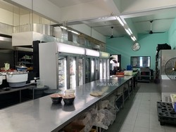 sharing-a-halal-central-kitchen- photo thumbnail #2